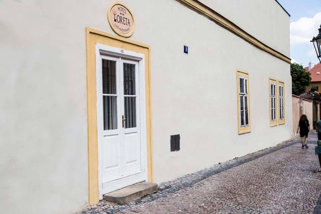 Фото Prague Loreta Residence
