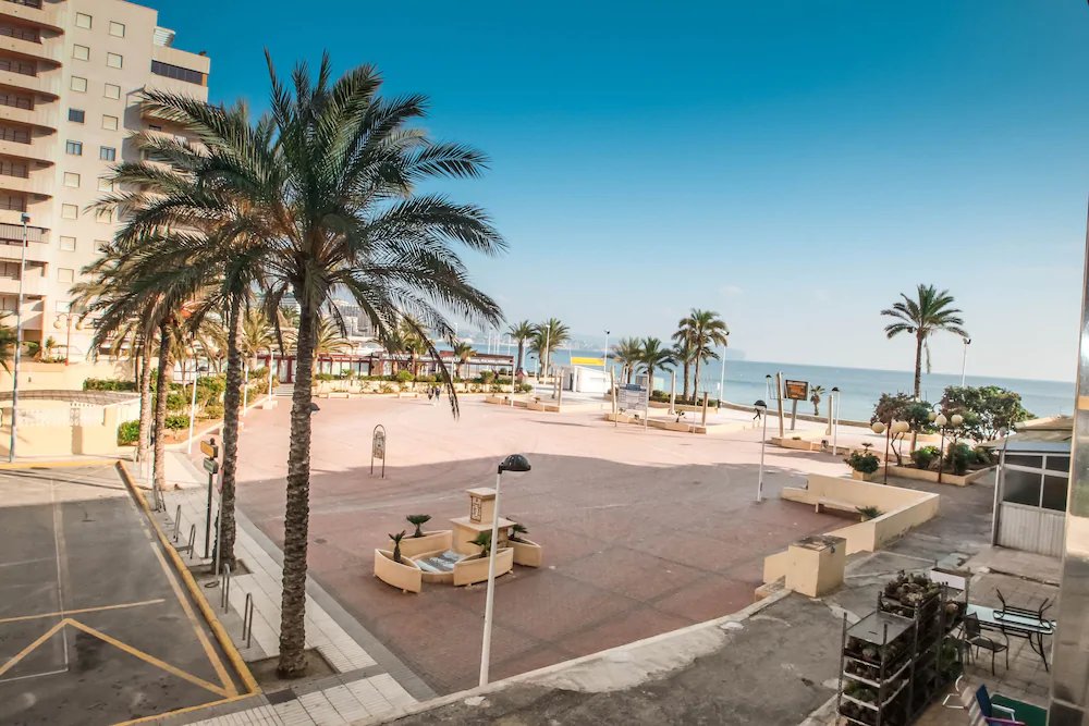 Фото Hotel Rh Ifach