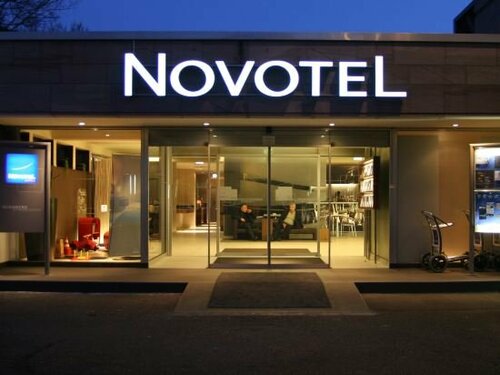 Внешний вид отеля Novotel Nuernberg Messezentrum в Нюрнберге, фото 5