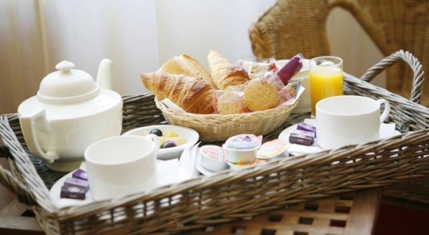 Фото отеля 4