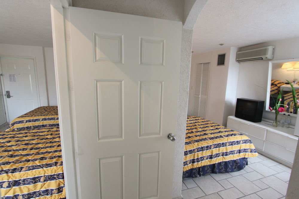 Фото Hotel Plaza Caribe