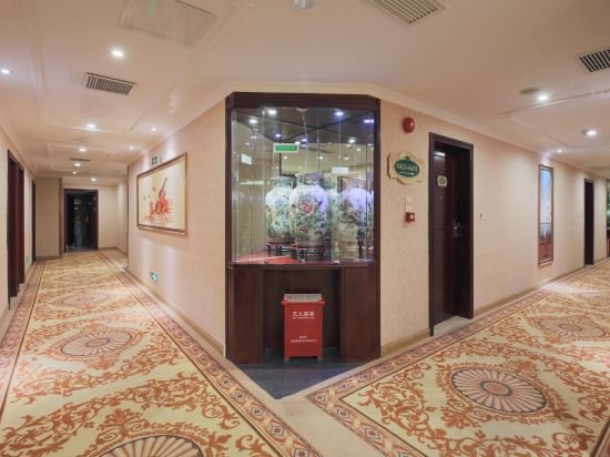 Фото Vienna Hotel Shenzhen Exhibitian Center 2nd