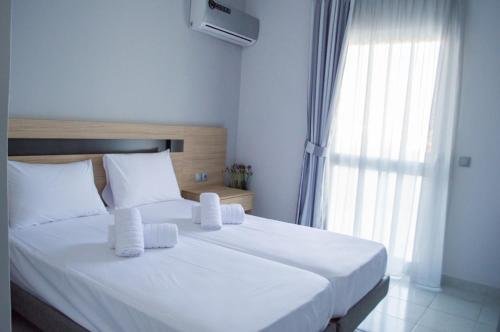 Фото Cosmos Apartments