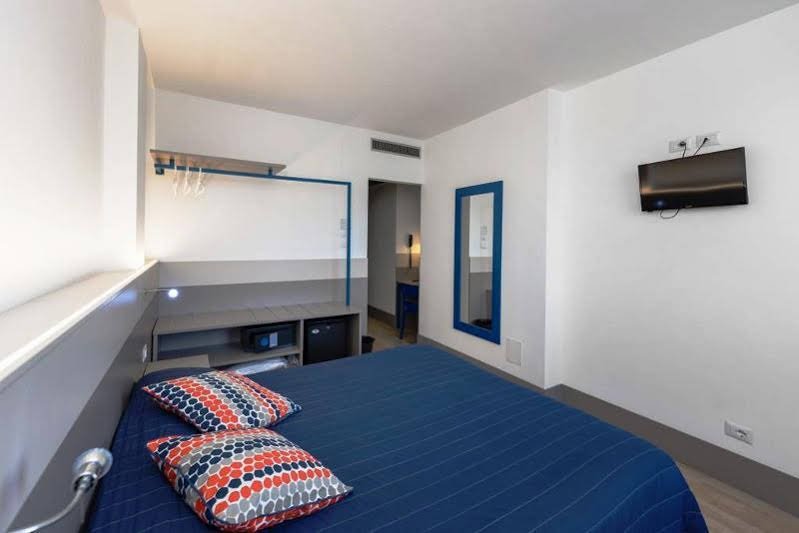 Фото Hotel Martini