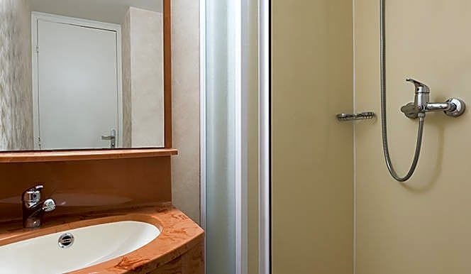 Фото Hotel The Originals Arras