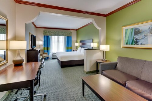 Гостиница Best Western Plus Woodway Waco South Inn & Suites