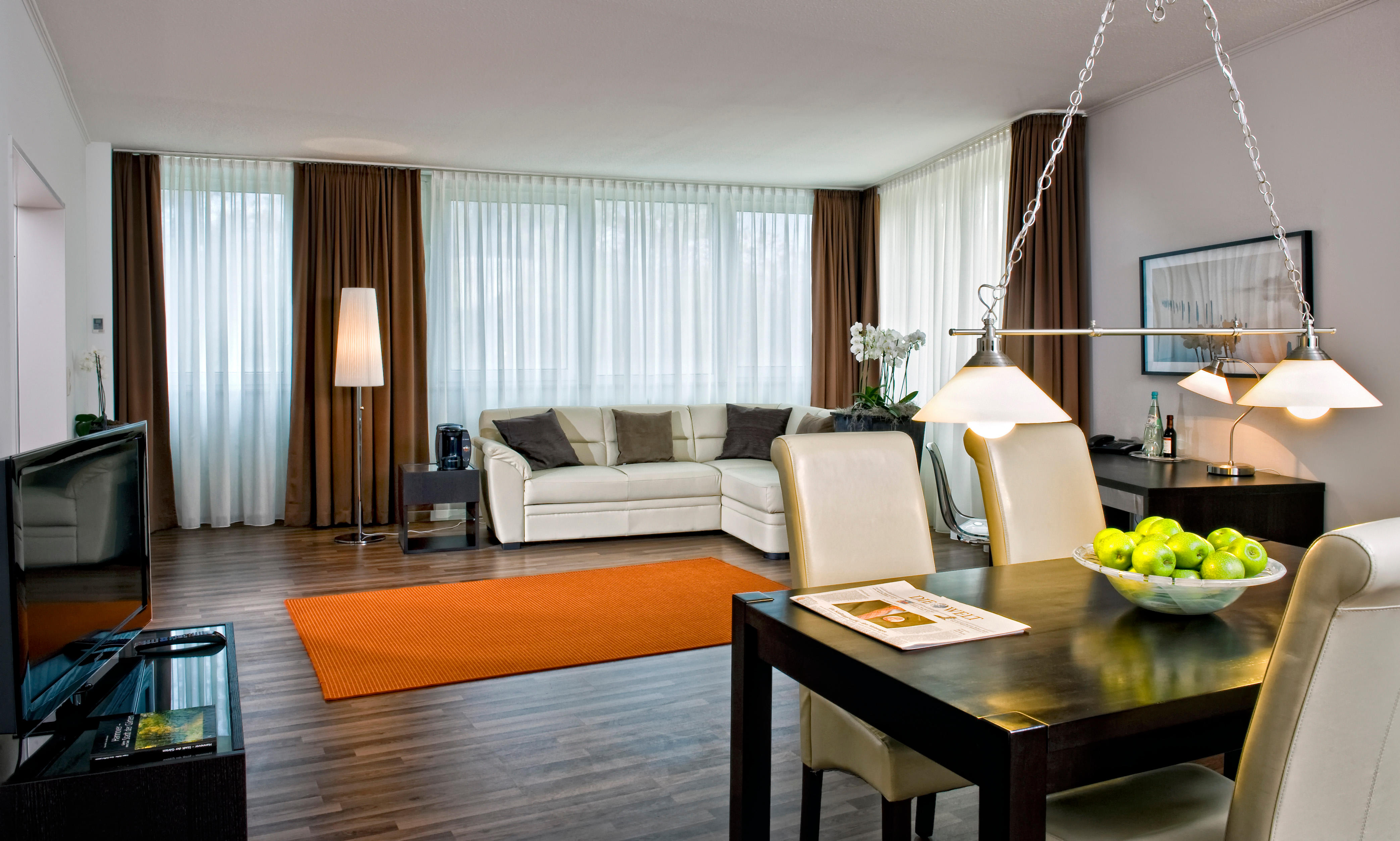 Фото Wyndham Hannover Atrium