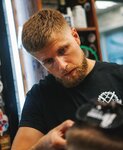 Tsekh25 (Tyumenskaya Street, 36), barbería