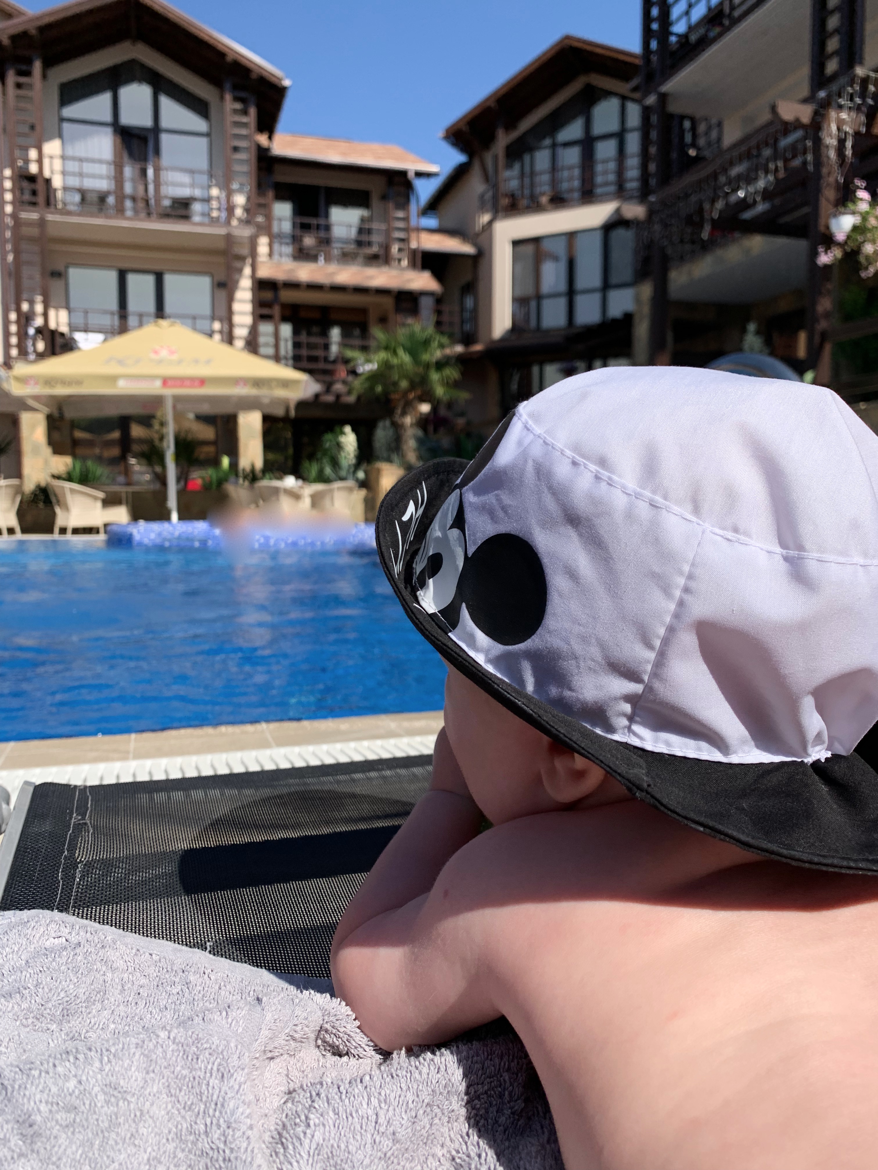 Фото Ассоль Меганом