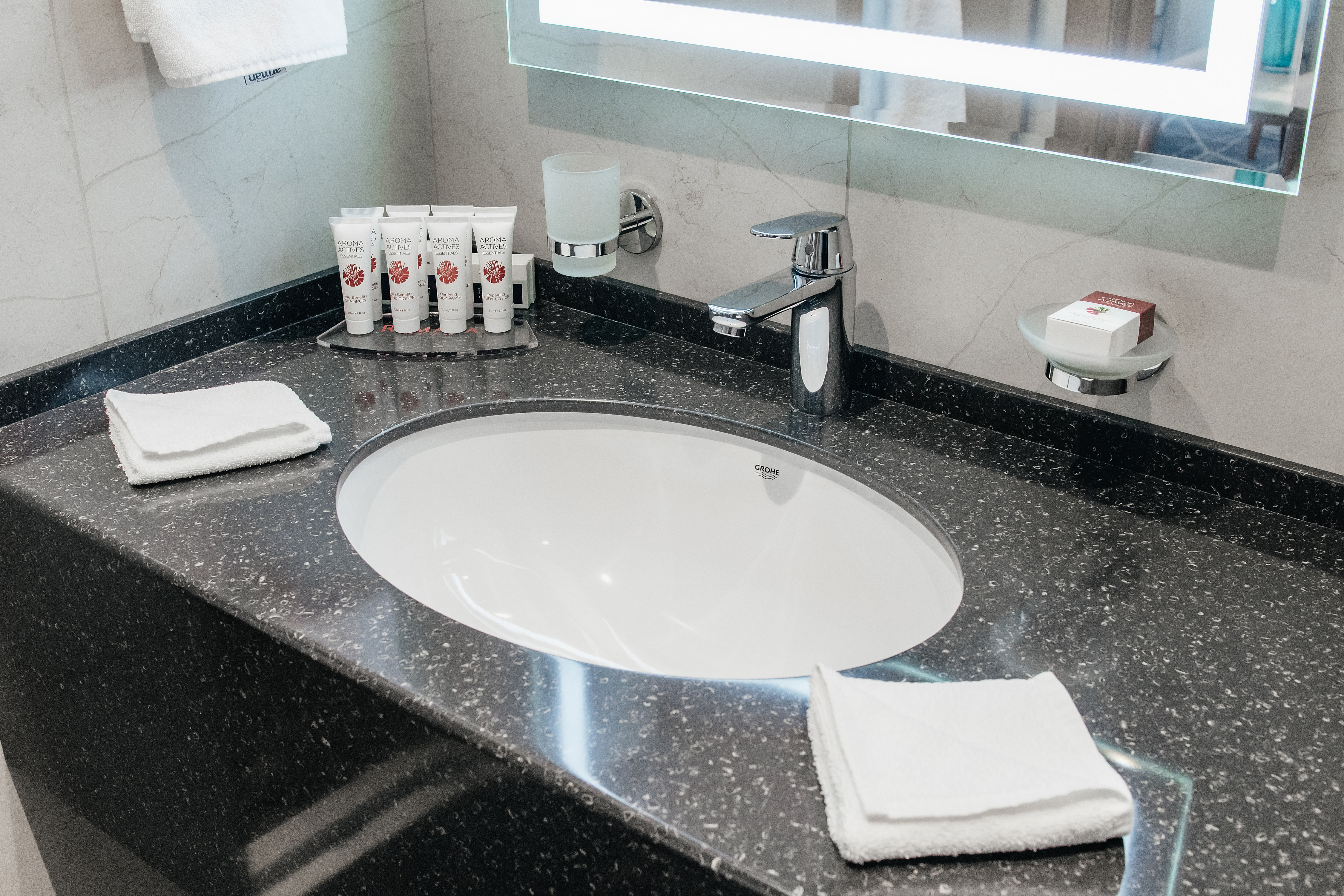 Фото Ramada by Wyndham Astana