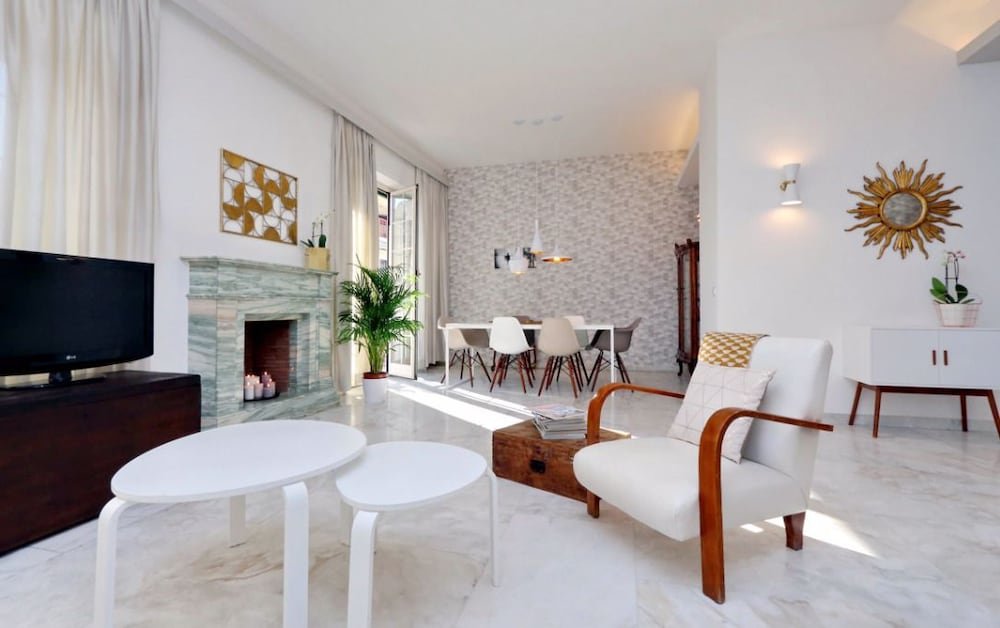 Фото Elegant flat for 8 people near colosseum