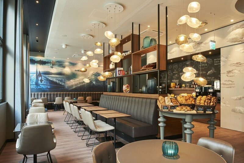 Гостиница Motel One Zürich в Цюрихе