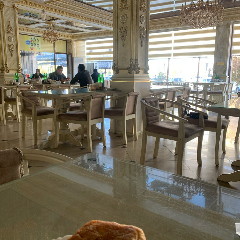 Restoran Qamish Restarani, Urganch, foto