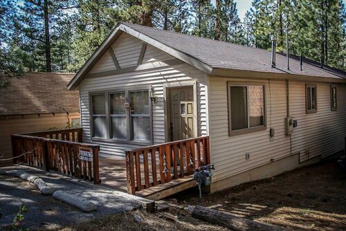 Жильё посуточно Cedar Pines-1529 by Big Bear Vacations