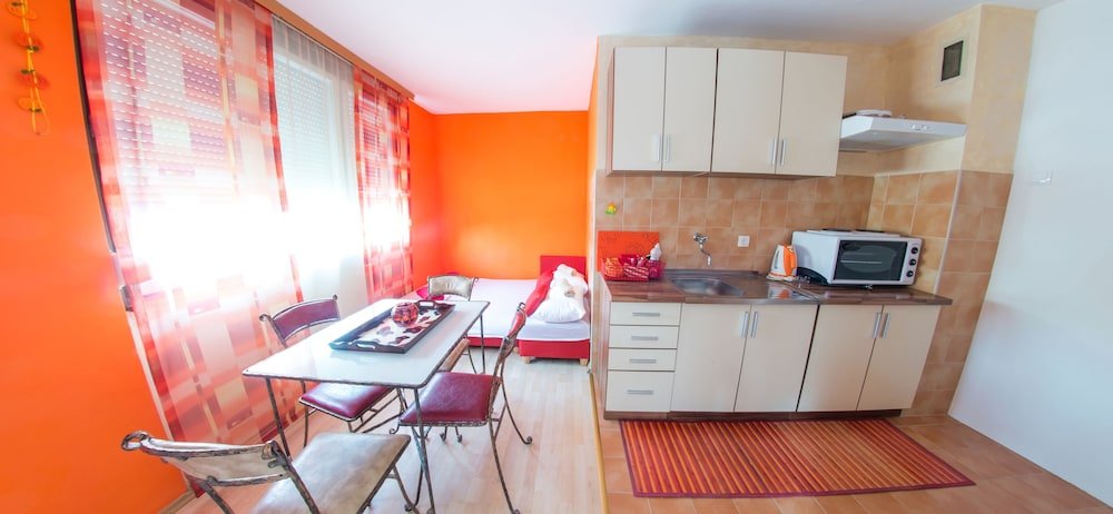 Фото Studio Apartment Zebra