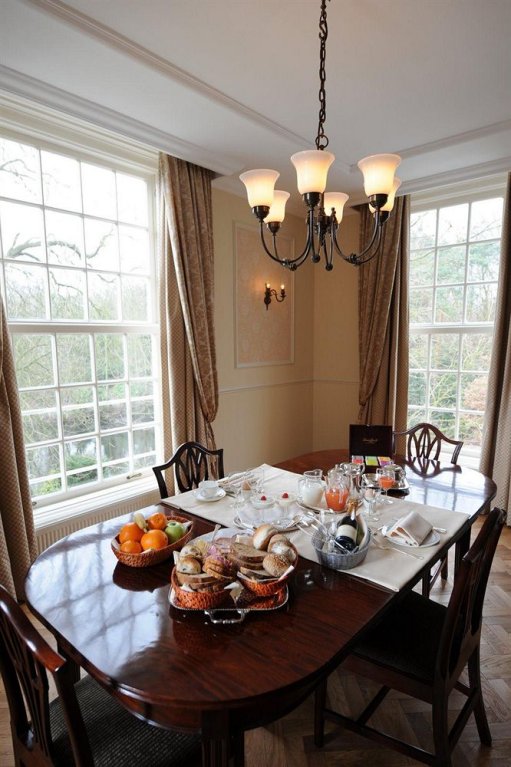 Фото Kasteel de Wittenburg