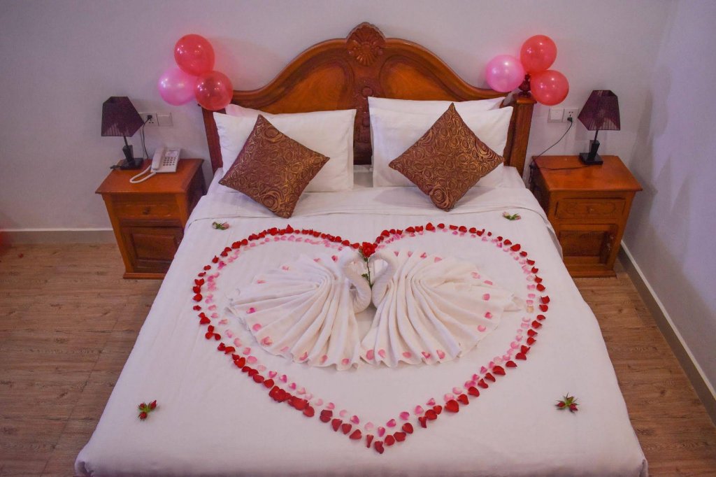 Фото Aristocrat Residence & Hotel