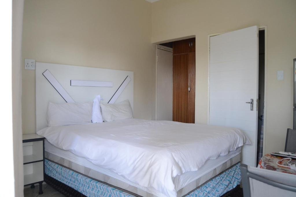 Фото Отель Sharon Rose