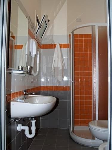 Фото Lanna Austria