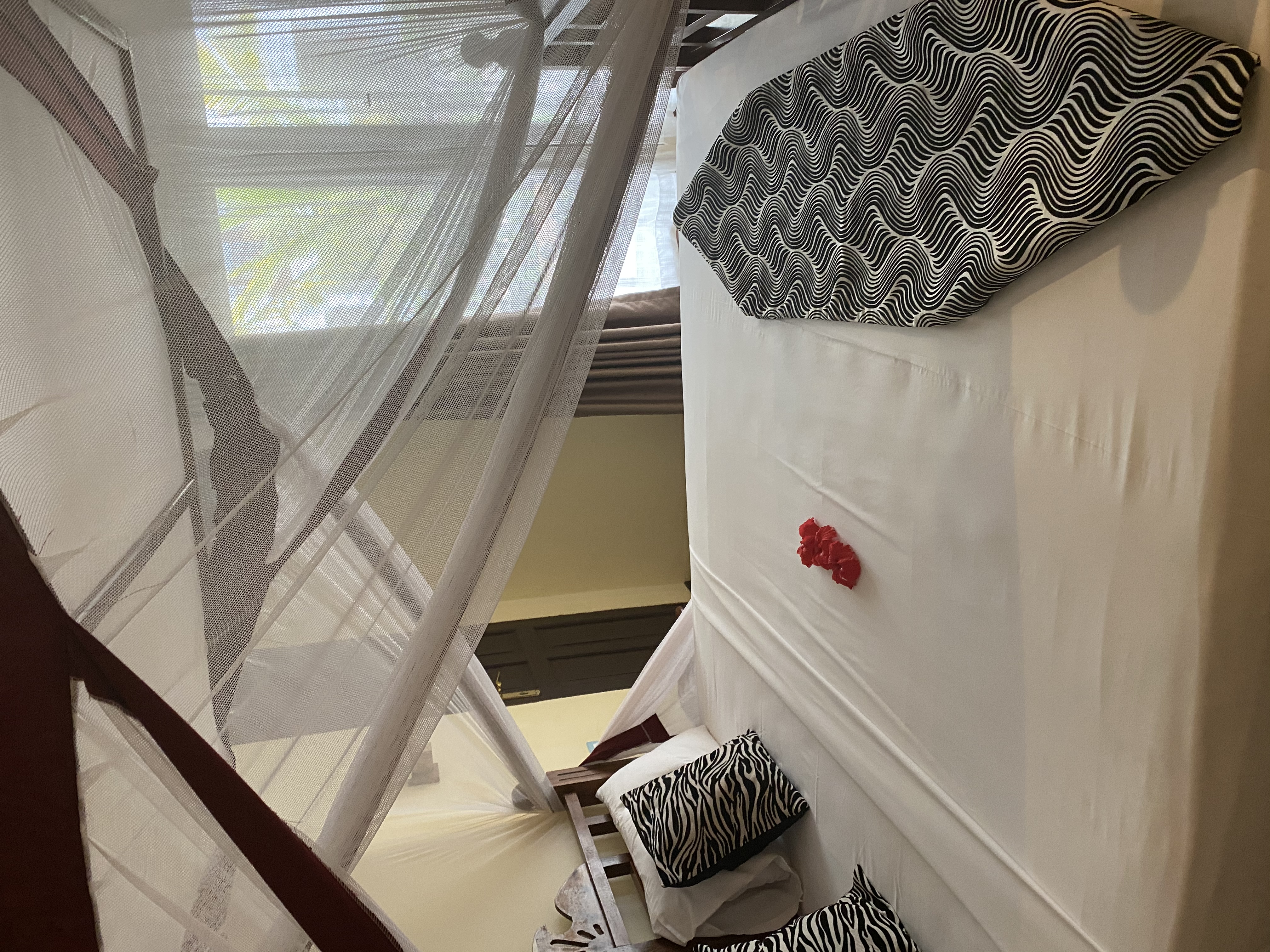 Фото Uroa Bay Beach Resort