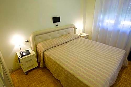 Фото Hotel Astoria Fidenza