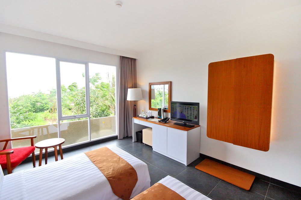 Фото Отель The 101 Bali Fontana Seminyak