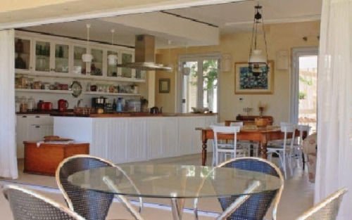 Фото Le Bonheur Guest Accommodation