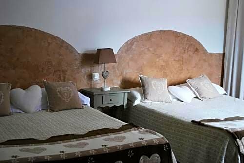 Гостиница Hôtel Restaurant La Caravelle