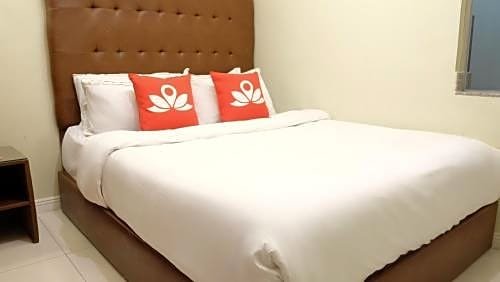 Фото Aloha Hotel