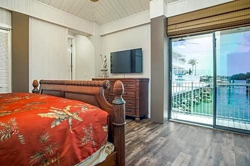 Фото The Boat House