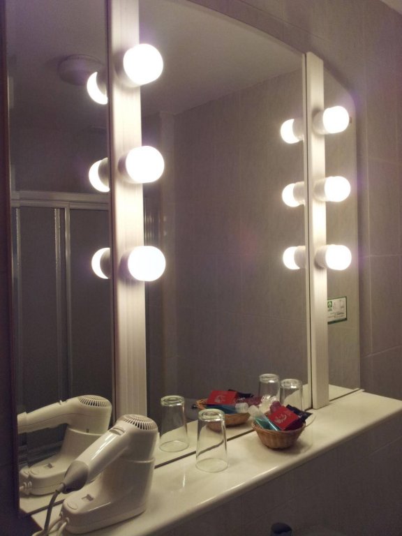 Фото Hotel San Millan