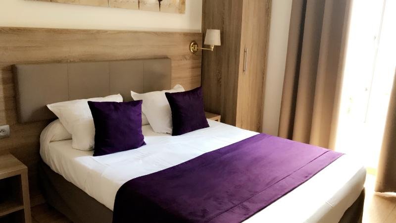 Фото Hotel Parisien