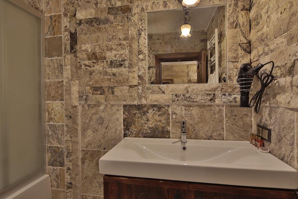 Фото Old Town Stone House