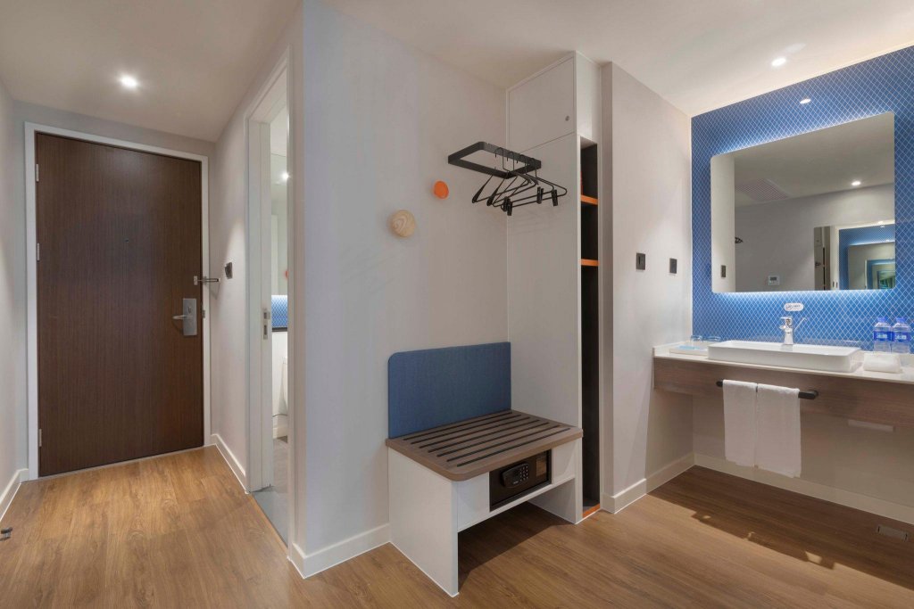 Фото Holiday Inn Express Hangzhou Binjiang