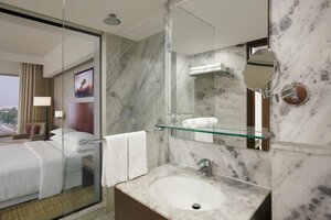 Гостиница Four Points by Sheraton Hotel & Serviced Apartments, Pune