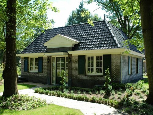 Гостиница Detached villa with outdoor fireplace near the Veluwe