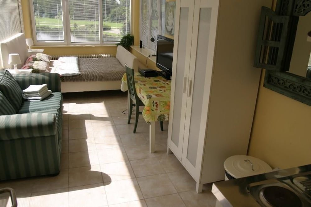 Фото Bed & Breakfast Studio's The Hague