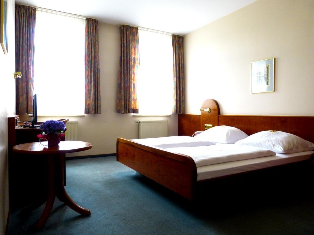 Фото Nassauer Hof Limburg