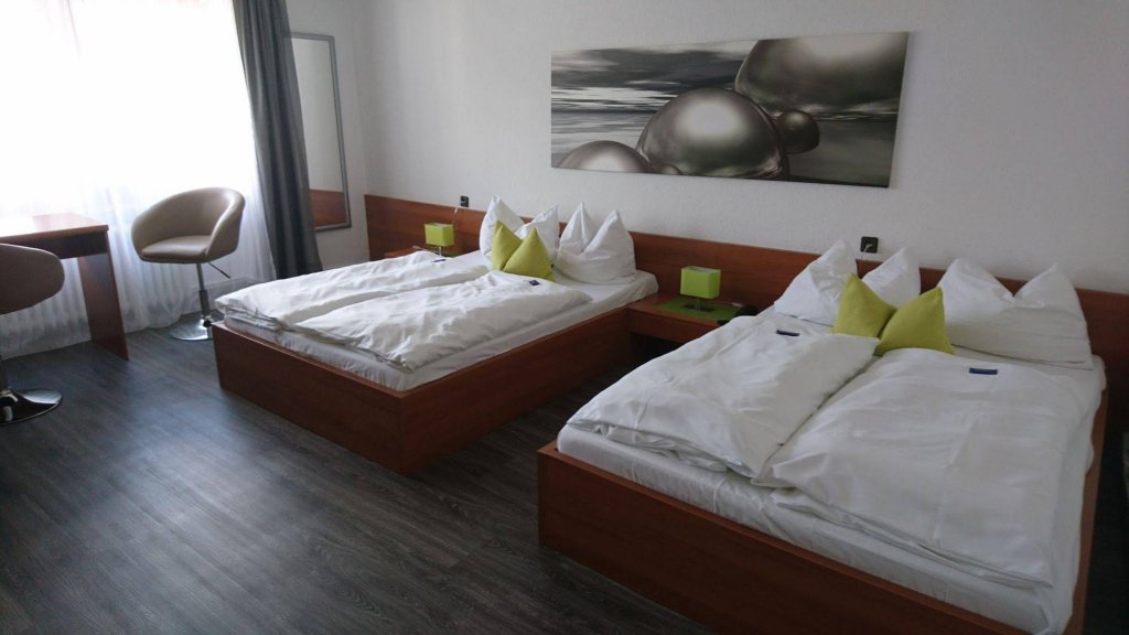 Фото Hotel Deutschherrenhof