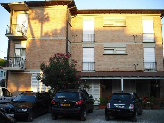 Фото Hotel Garden