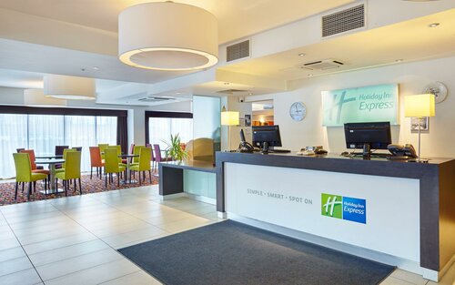 Гостиница Holiday Inn Express Birmingham - South A45, an Ihg Hotel в Бирмингеме