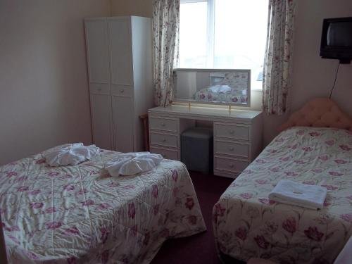 Фото Ashley Court Hotel