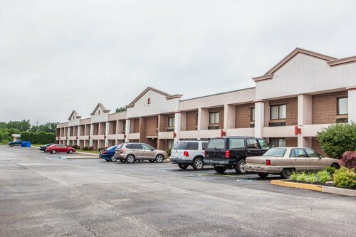 Гостиница Red Roof Inn & Suites Mt Holly - McGuire Afb