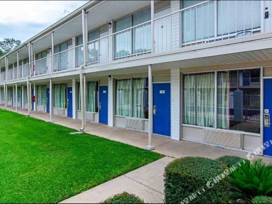 Фото Motel 6 Bay Minette, Al