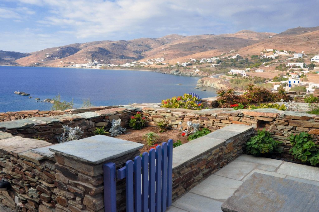 Фото Stavros Bay