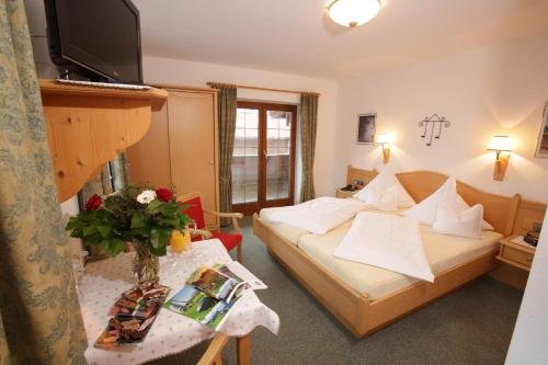 Фото Gästehaus Bergwinkl