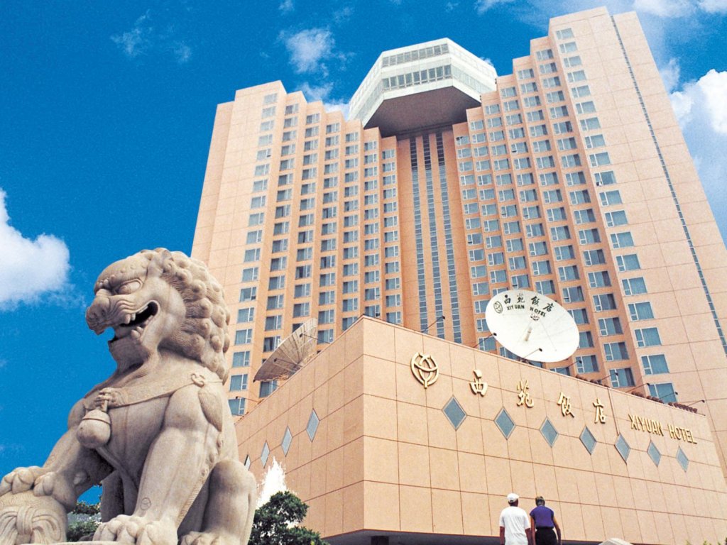 Фото отеля 1