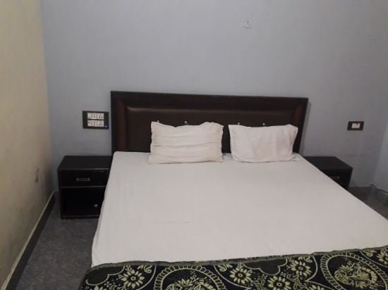 Фото Sahaj Hotel