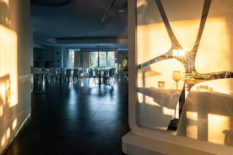 Фото A Point Arezzo Park Hotel