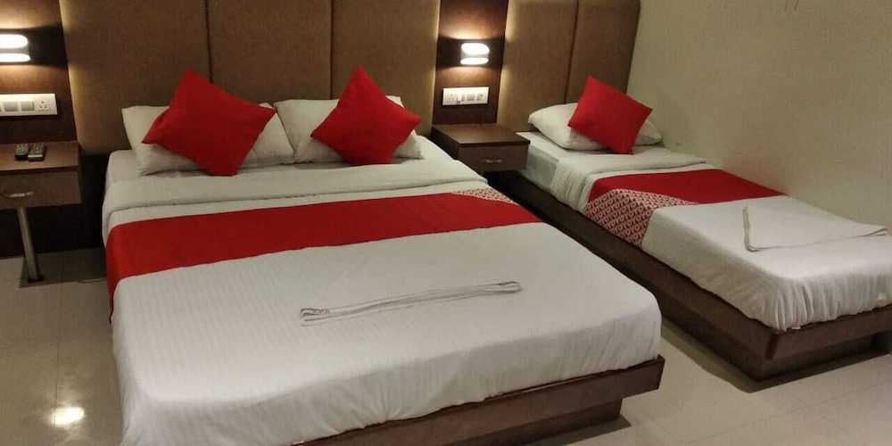 Фото Oyo 1061 Hotel Bhairavee